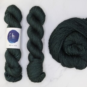 Skein Sisters Romance DYED TO ORDER 25/11/2025: 5475 Crocodile Tears
