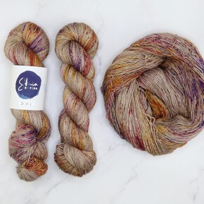 Skein Sisters Romance DYED TO ORDER 20/1/2026: 2200 Curio