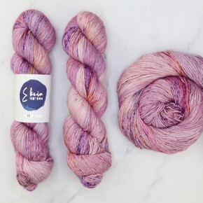 Skein Sisters Romance DYED TO ORDER 16/12/2025: 1430 Daphne