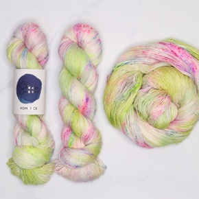 Skein Sisters Romance DYED TO ORDER 20/1/2026: 1422 Far Far Away