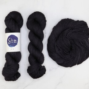 Skein Sisters Romance DYED TO ORDER: 8600 Morticia
