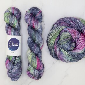 Skein Sisters Romance DYED TO ORDER 25/11/2025: 1450 Passionflower