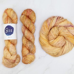 Skein Sisters Romance DYED TO ORDER 20/1/2026: 6500 Peachy Keen