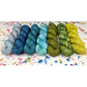 Skein Sisters Romance Gradient Set: Blue-Green Cascade DYED TO ORDER 16/12/2025