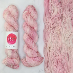 Summer Sorrel Kit in Fabulous Sock: Raspberry Cream, size 1