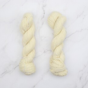 Spinning Yarns Weaving Tales Jasper Yak:  Ecru Undyed