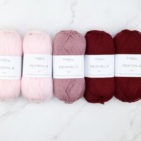 Twists & Turns: Fiddlesticks Peppin 4 Kits: Maroon Petal