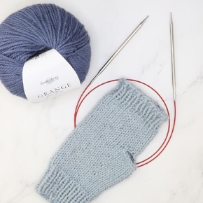 Magic Loop Made Easy: Knit in the Round with Confidence with Linda