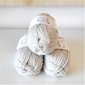 Woolly Yarn Co Woolly 8ply: 02 Sheepish