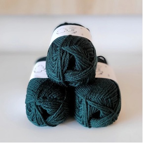 Woolly Yarn Co Woolly 8ply: 12 Pine Fresh