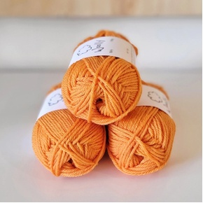 Woolly Yarn Co Woolly 8ply: 19 Marigold