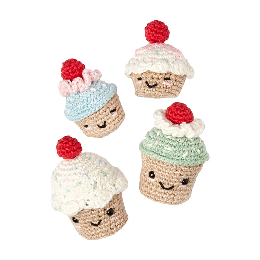 DMC Amigurumi crochet kit – Very Cherry Cupcakes – view 2