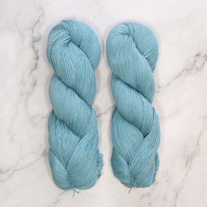 Amano Chaski in colourway Brook – 4ply weight merino, cotton, linen yarn