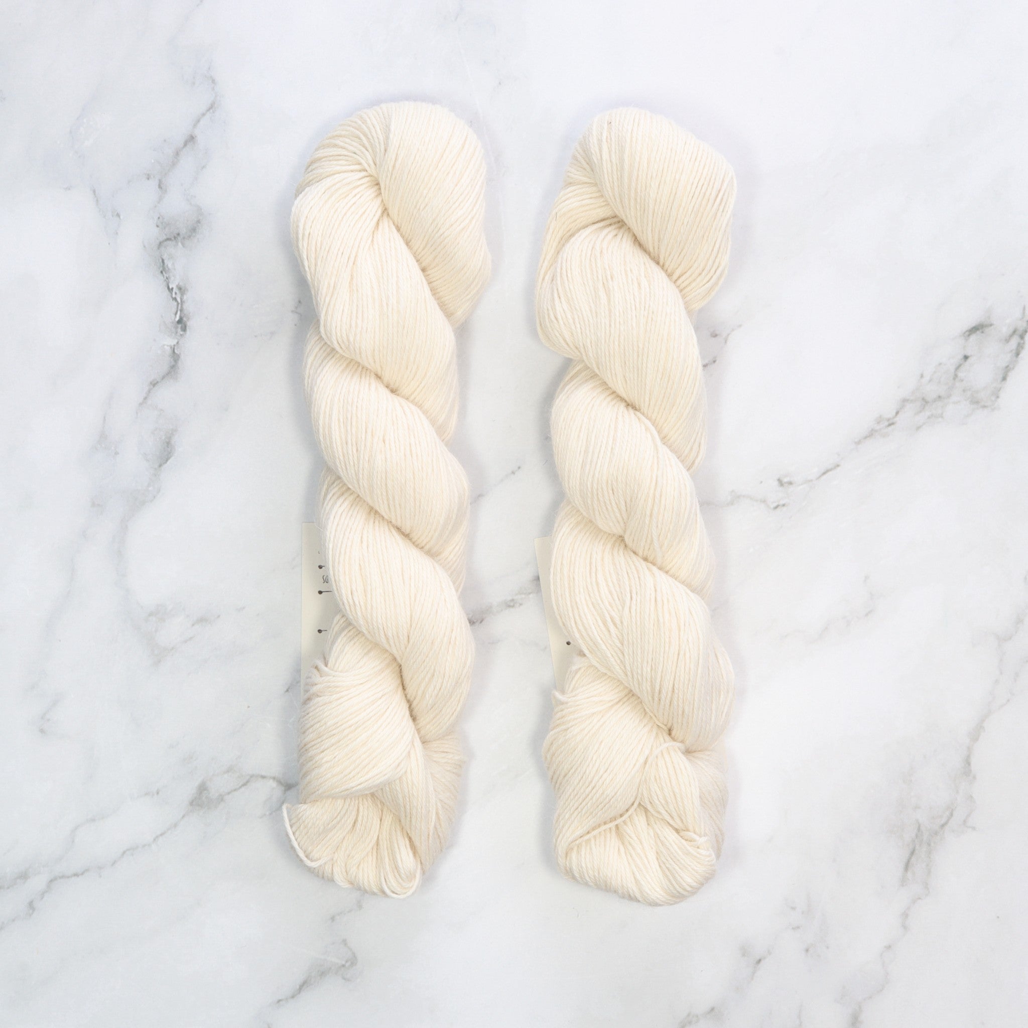 Amano Duna in colourway Dune – 4ply weight cotton, alpaca yarn