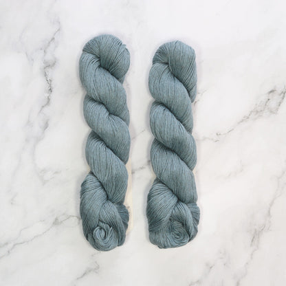 Amano Duna in colourway Mirage – 4ply weight cotton, alpaca yarn