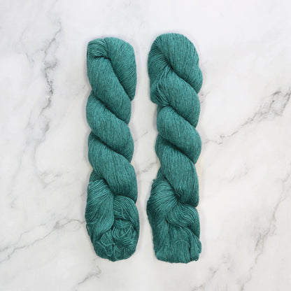 Amano Duna in colourway Moor – 4ply weight cotton, alpaca yarn