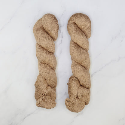 Amano Sami in colourway Macadamia – 8ply weight cotton yarn