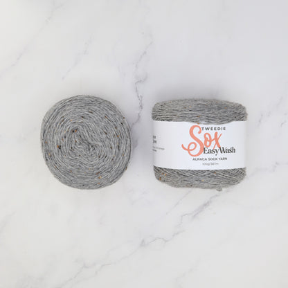 Alpaca Yarns Tweedie Sox Easy Wash in colourway Grey 401 – 4ply weight alpaca, nylon, wool yarn