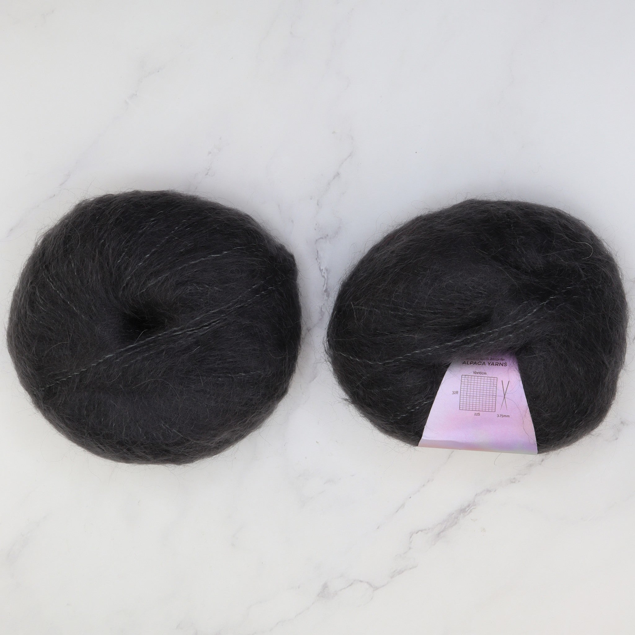 Whisper Rib Throw Over Top kit, colourway Charcoal