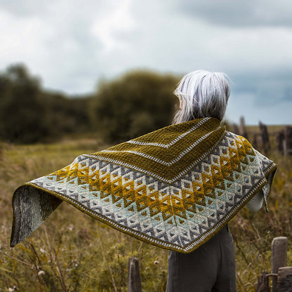 Artus Shawl by Natasja Hornby – the knitted shawl, worn