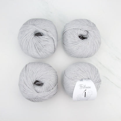 Bellissimo 4 in colourway Silver – 4ply weight merino yarn