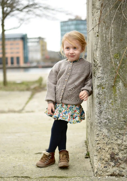 Magnolia Little Cardigan knitting kit – view 5