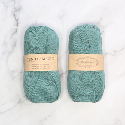 CaMaRose Tynd Lamauld in colourway Turquoise Green – 4ply weight llama, wool yarn