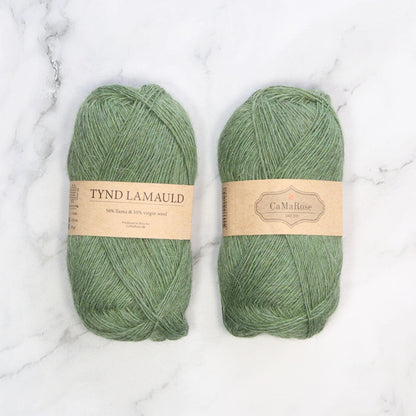 CaMaRose Tynd Lamauld in colourway Dark Avocado – 4ply weight llama, wool yarn