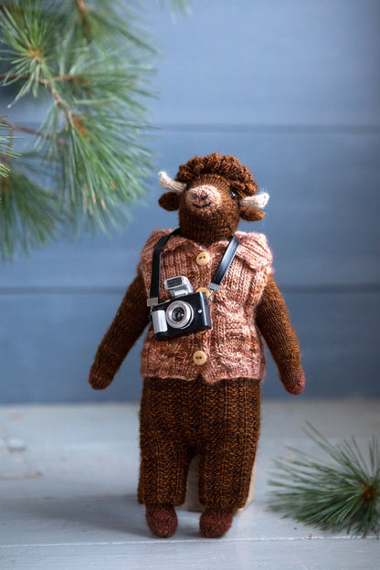Mouche & Friends: Seamless Toys to Knit and Love – knitting pattern book – view 8