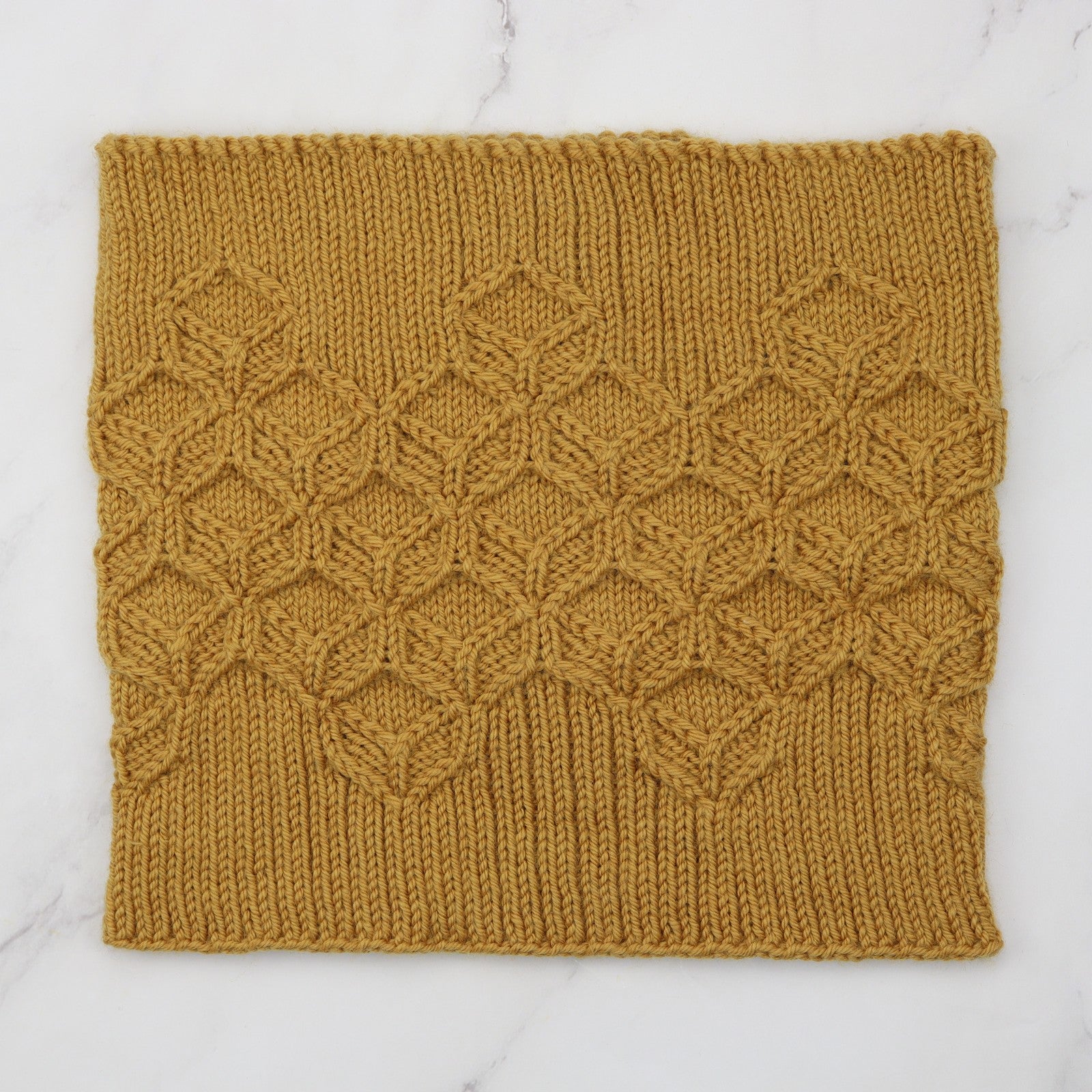 Beginner Cable Knitting with Lia