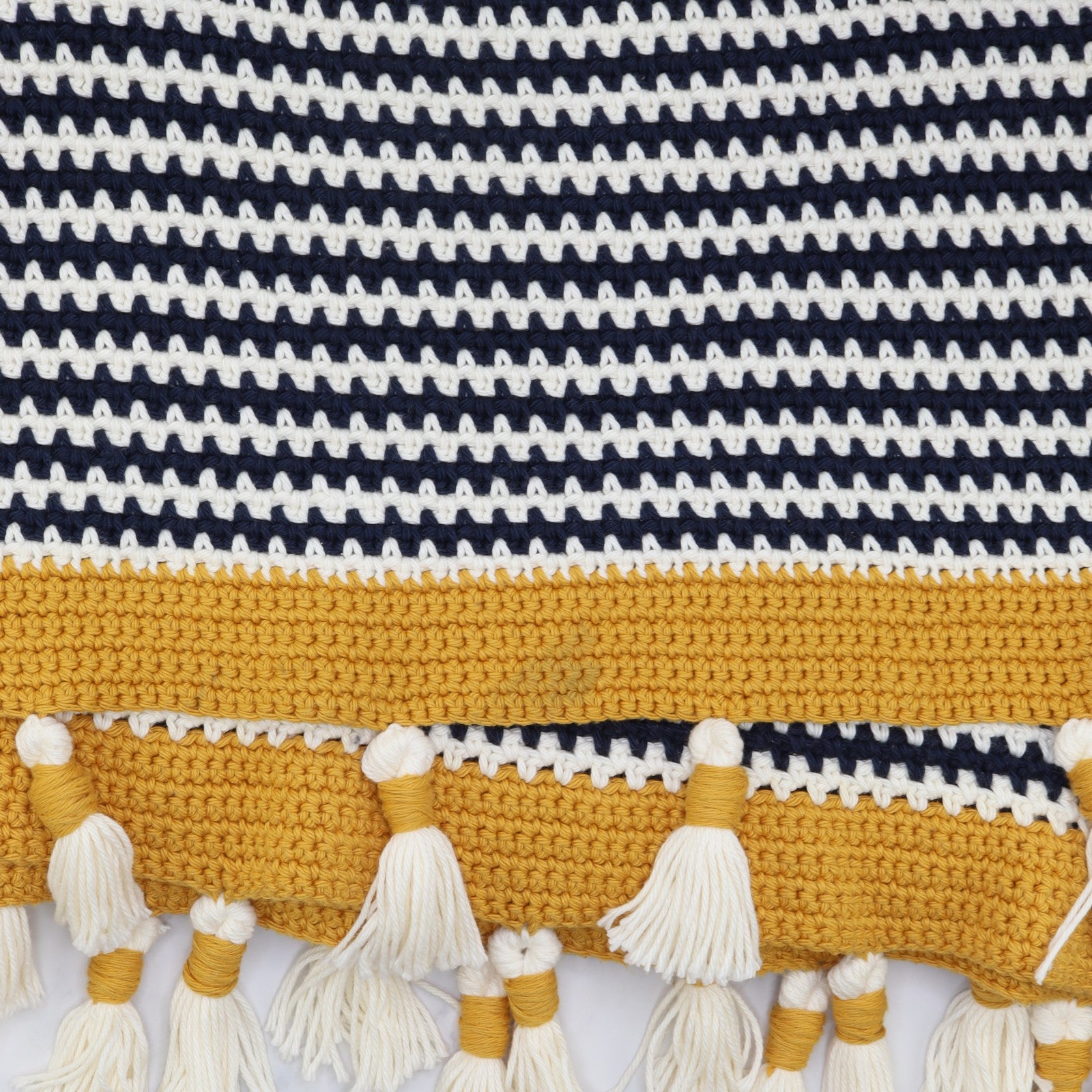 Boho Stripes Blanket crochet kit – view 4