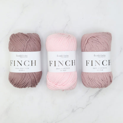 Boho Stripes Blanket kit, colourway Tutu