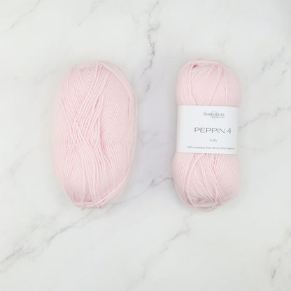 Curtis Cardigan kit, colourway Petal