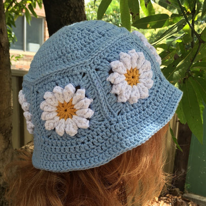 Daisy Days Bucket Hat crochet kit
