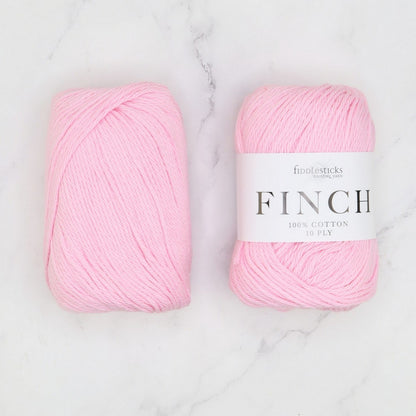 Fiddlesticks Finch in colourway Baby Doll – 10ply weight cotton yarn