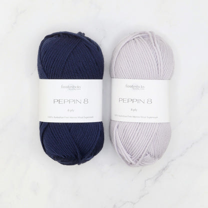 Gidday Cardigan kit, colourway Original Silver