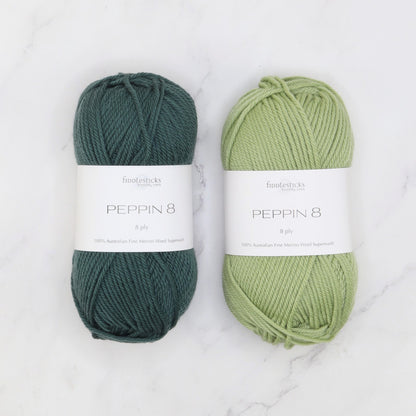 Gidday Cardigan kit, colourway Pine