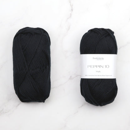 Fiddlesticks Peppin 10 in colourway Black – 10ply weight wool yarn