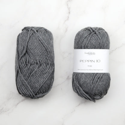 Fiddlesticks Peppin 10 in colourway Mid Grey – 10ply weight wool yarn
