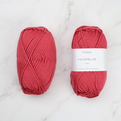 Fiddlesticks Peppin 14 in colourway Coral – 14ply+ weight wool yarn