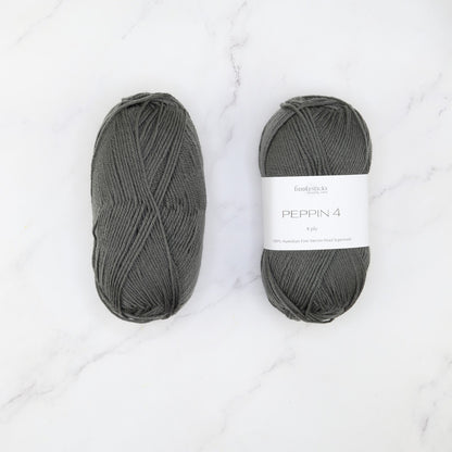 Fiddlesticks Peppin 4 in colourway Earth – 4ply weight merino yarn