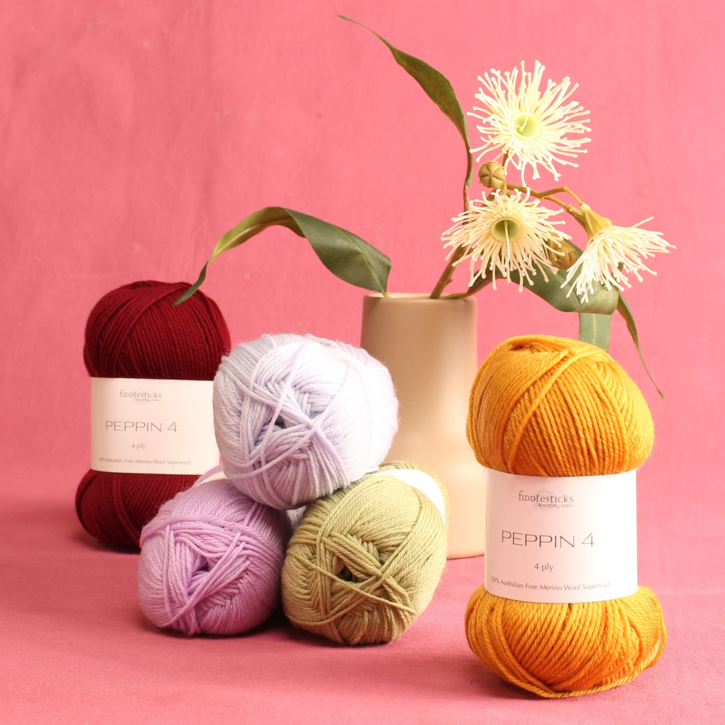 Fiddlesticks Peppin 4 – 4ply weight merino yarn – view 2