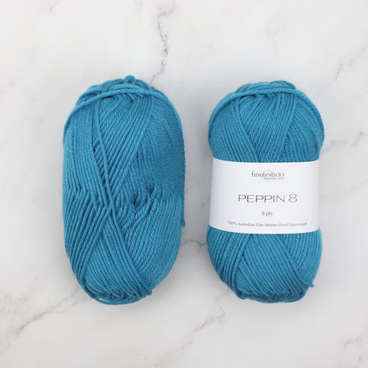 Fiddlesticks Peppin 8 in colourway Teal – 8ply weight wool yarn