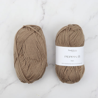 Fiddlesticks Peppin 8 in colourway Toffee – 8ply weight wool yarn