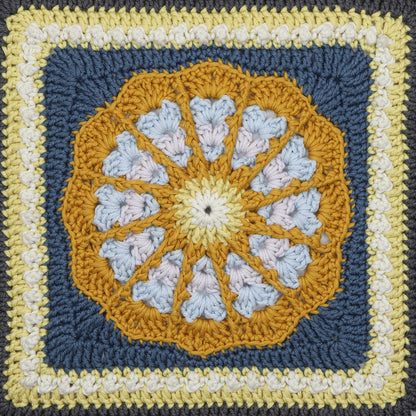 Nuts About Squares crochet kit – view 9