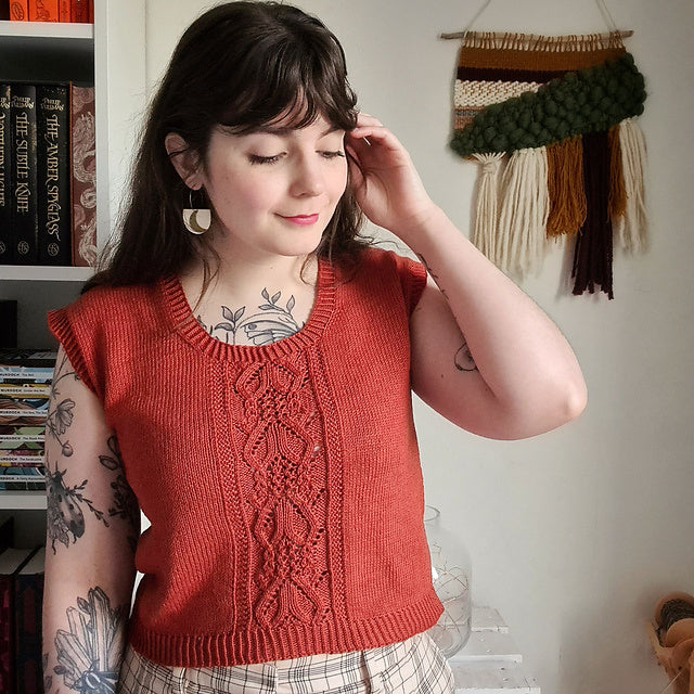 Hermeline Tee by Audrey Borrego – the knitted tee, worn