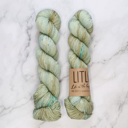 Life in the Long Grass Sport Merino in colourway Connemara Marble – 5ply weight merino yarn