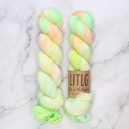 Life in the Long Grass Sport Merino in colourway Synth – 5ply weight merino yarn