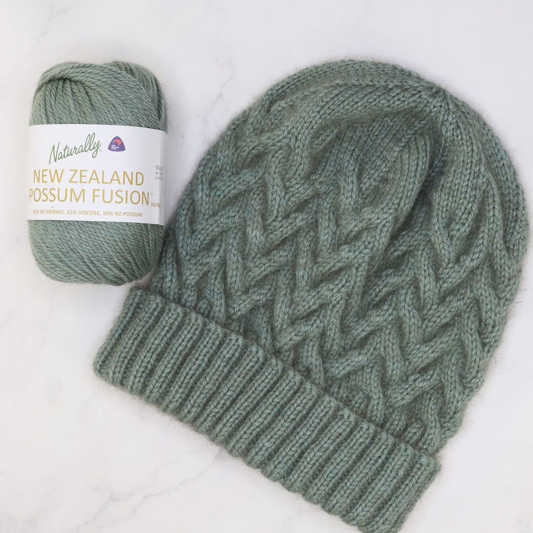 Cable Beanie knitting kit – view 2