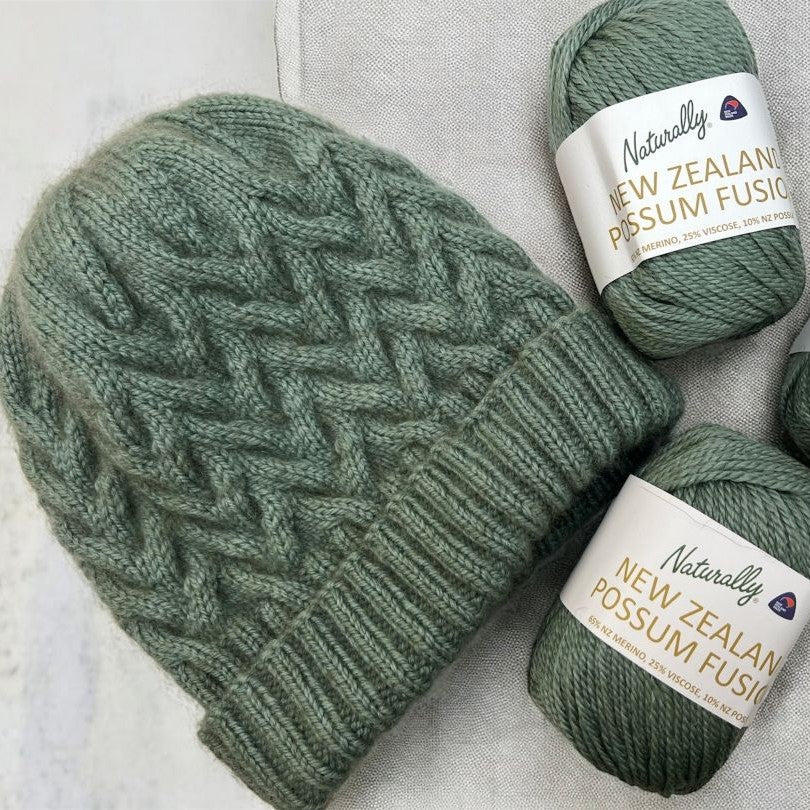 Cable Beanie knitting kit